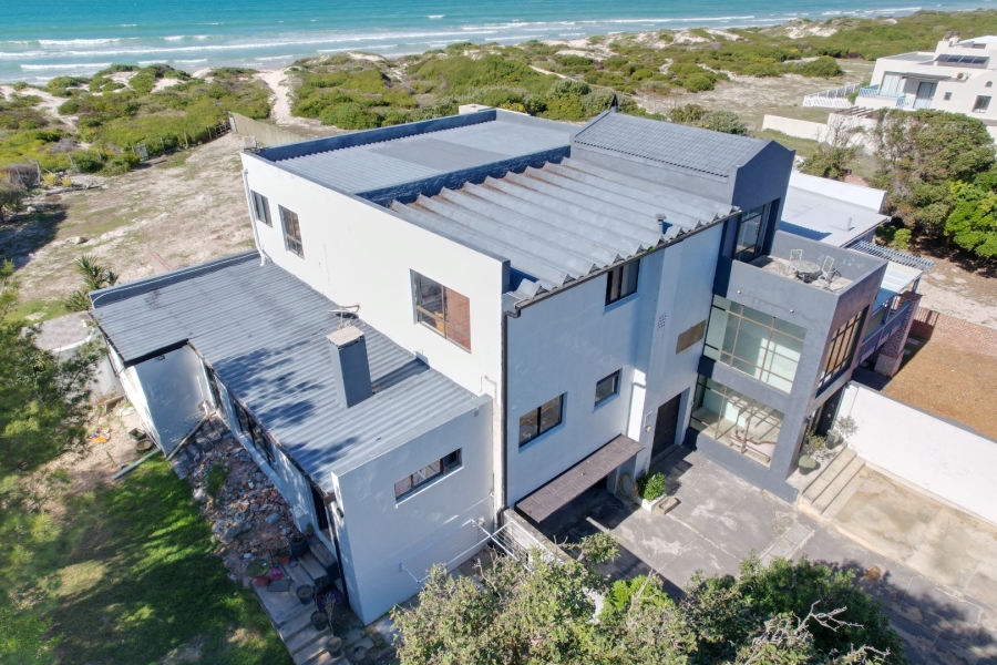 3 Bedroom Property for Sale in Struisbaai Western Cape